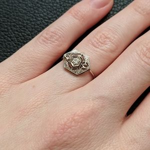 18k wt gold stickpin diamond ring